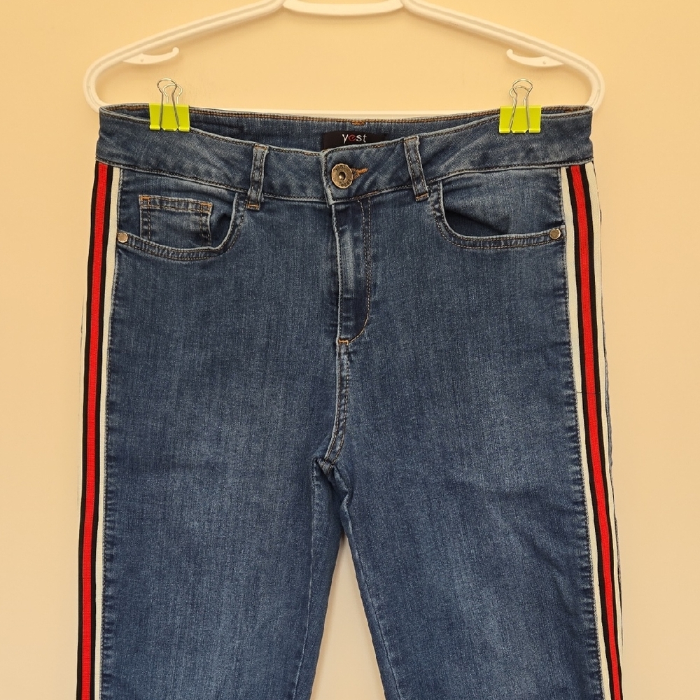 Skinny Jeans with Side Stripe
